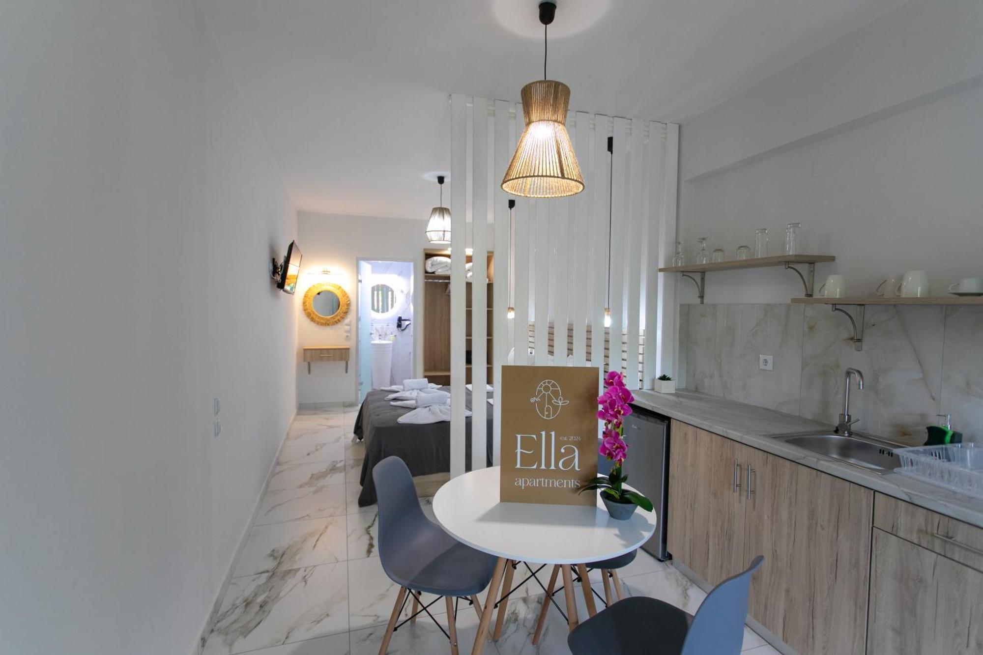 Ella Apartments パルガ エクステリア 写真