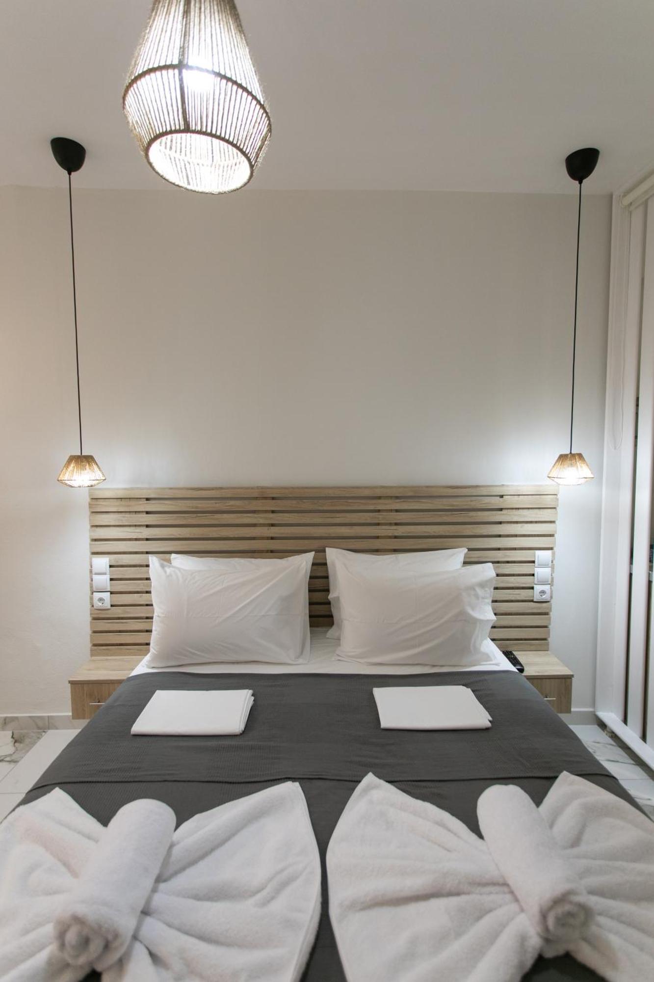 Ella Apartments パルガ エクステリア 写真
